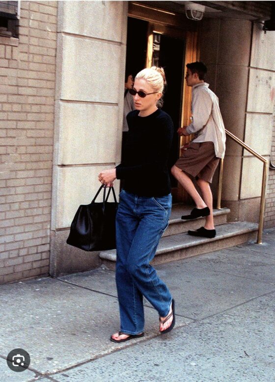 Carolyn Bessette Kennedy Flip Flop Style